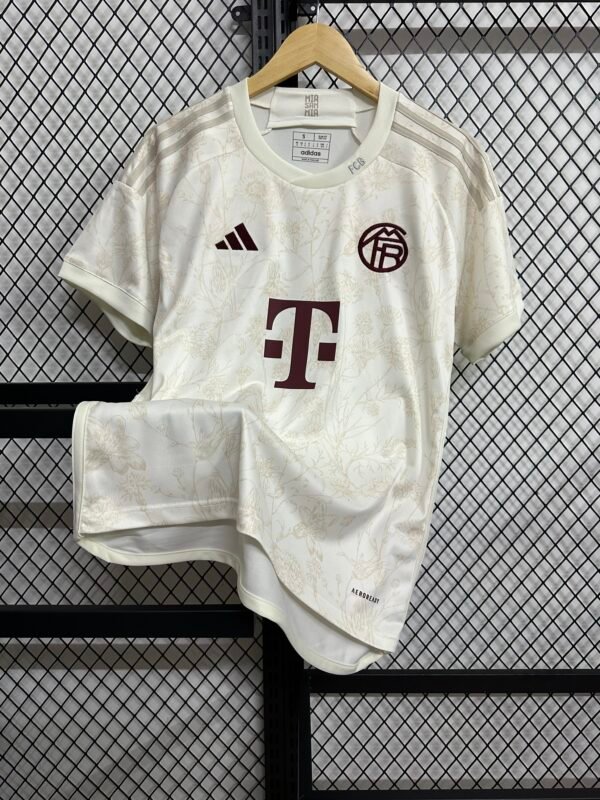 Bayern Munich 2023/24 Third Away Jersey