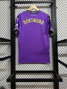 Borussia Dortmund 25-26 goalkeeper jersey