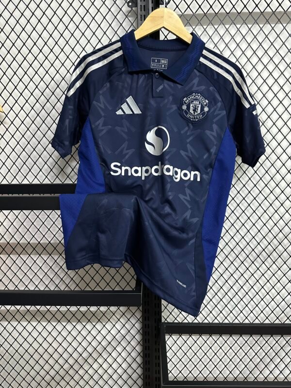 24-25 Manchester United Away Kit