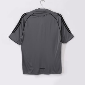 2005/06 Real Madrid Third Away Retro Jersey Grey
