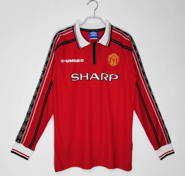 Long sleeve: 1998/99 Manchester United home jersey