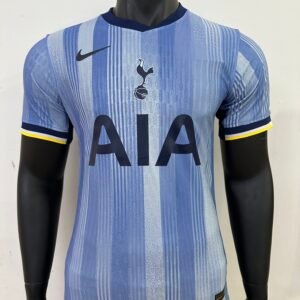 Players 2024-25 Tottenham away jersey