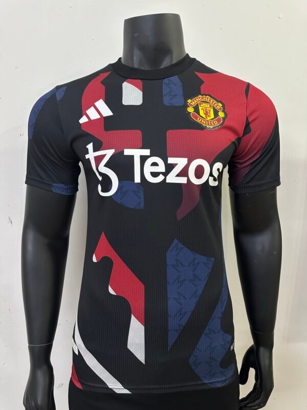 Players 2024-25 Manchester United training jersey