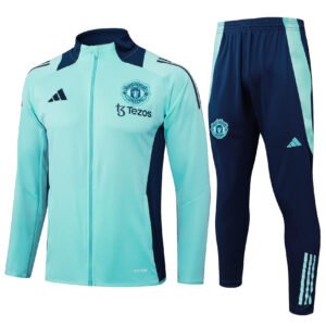 Long-pull jacket: 24-25 Manchester United light green