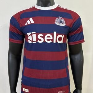 Players 2024-25 Newcastle away jersey