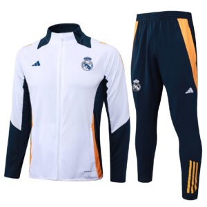 Long-pull jacket: 24-25 Real Madrid White (white on the shoulders)