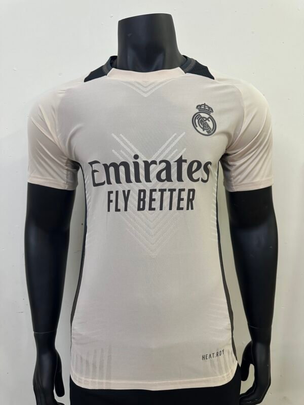 Player Edition 24-25 Real Madrid Pink Training Jersey
