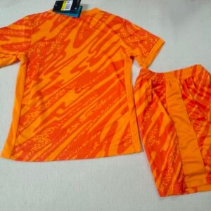 24-25 England goalkeeper jersey