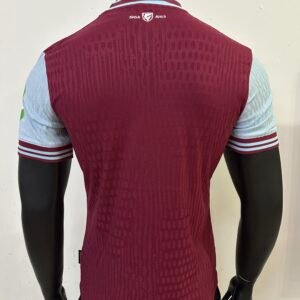 Players 2024-25 West Ham United home jersey